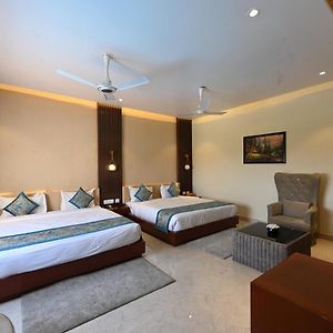 Double or Twin Room Swimming Pool Access